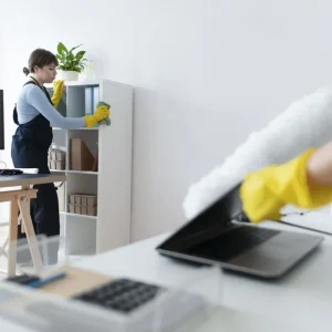6630d6853b3e2c9852e29380_people-taking-care-office-cleaning (1)-p-1080